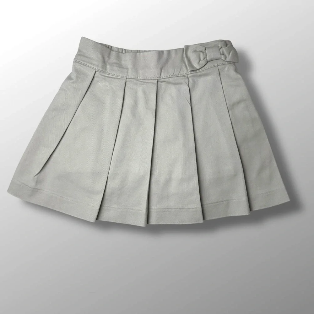 The Children’s Place uniform girls sandy bow front skort bundle size 4T